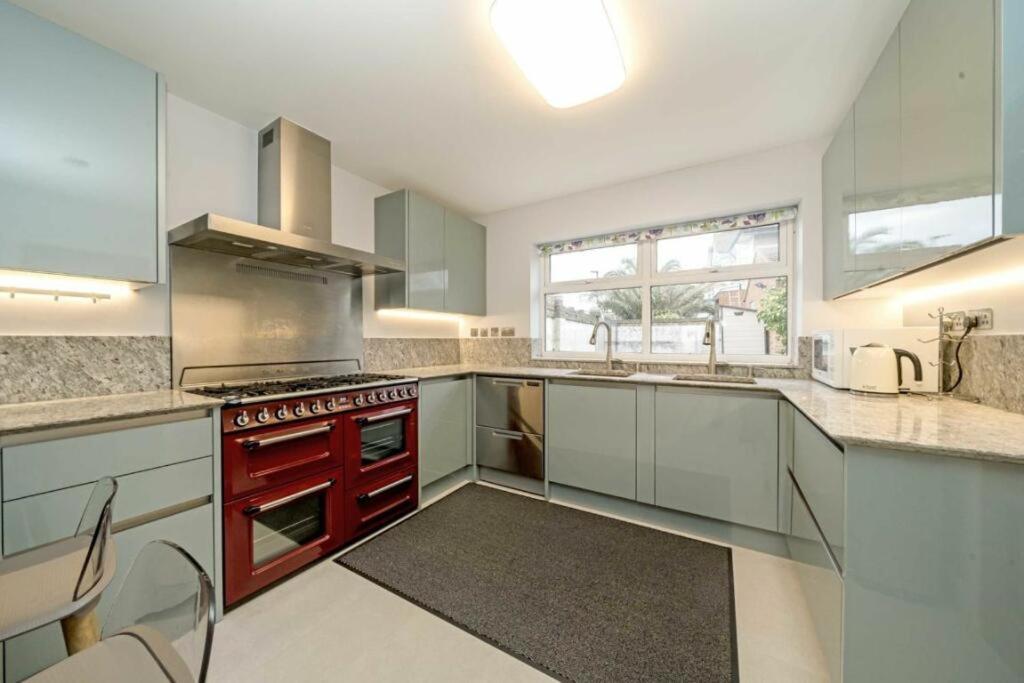 Bed and breakfast Brentford House Extérieur photo